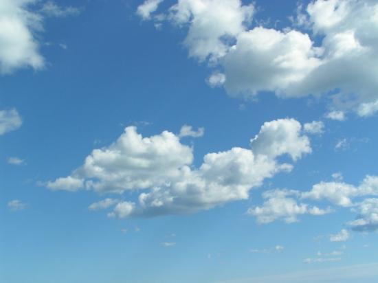nuages-blanc-bleu.jpg